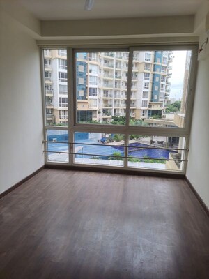 Room in 4 BHK Apartment at Emaar Palm Terraces Select, Sector 66 – for Rent