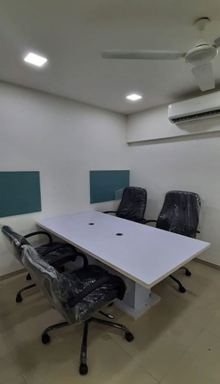 Team Area, vastrapur Commercial Office Space 1120 Sq.Ft. In Vastrapur Ahmedabad 10173623