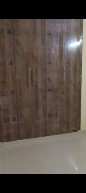 Furnished Amenities in 3 BHK Builder Floor at BPTP Park 81, Sector 81 – for Rent