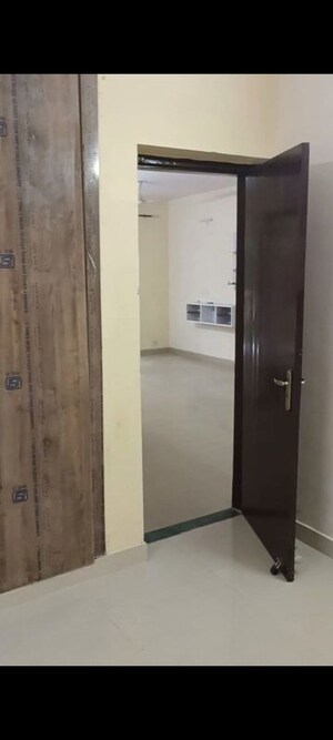 Building Lobby in 3 BHK Builder Floor at BPTP Park 81, Sector 81 – for Rent