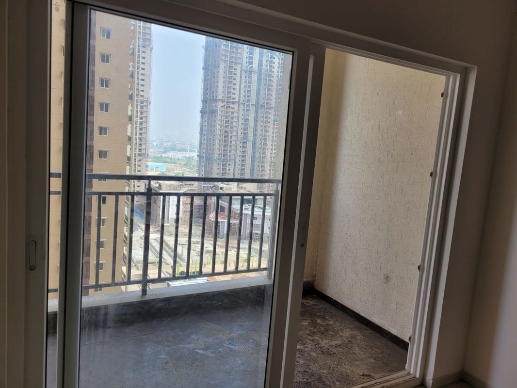 2 BHK + Pooja Room Apartment For Sale in Rajapushpa Imperia