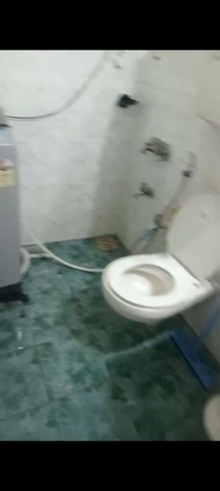 Bathroom, montreal-tower 2 Bedroom 750 Sq.Ft. Apartment In Andheri West Mumbai 10173690