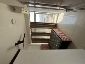 Room in 2 BHK Apartment at Sector 36b – for Rent