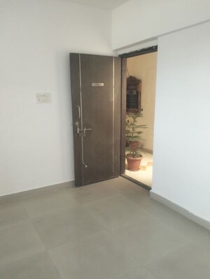 Room in 1 BHK Apartment at Tathawade – for Rent