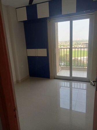 3 BHK + Servant Room 6165 Sq.Ft. Apartment in Godrej Palm Retreat