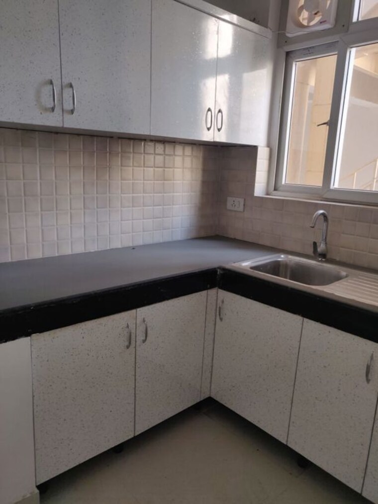 Kitchen, bptp-park-elite-premium 3.5 Bedroom 1306 Sq.Ft. Apartment In Sector 84 Faridabad 10173725