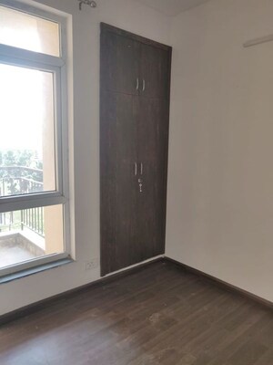 Room in 3.5 BHK Apartment at BPTP Park Elite Premium, Sector 84 – for Sale