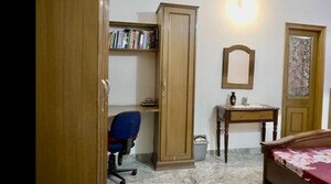 Furnished Amenities in 4 BHK Independent House at Rajguru Nagar – for Sale