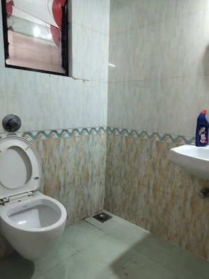 Bathroom in 3 BHK Apartment at Nandan Vatsalya Vihar, Aundh – for Sale