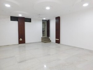 Room in  Office Space at Pamposh Enclave – for Rent