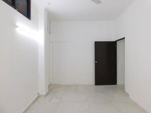 Room in  Office Space at Pamposh Enclave – for Rent