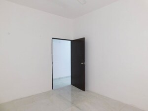 Room in  Office Space at Pamposh Enclave – for Rent