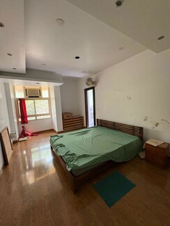 3 BHK + Study Room Apartment For Rent in DLF Silver Oaks