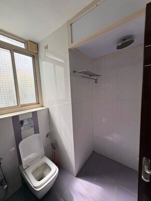 Kitchen in 3 BHK Apartment at DLF Silver Oaks, Sector 26 – for Rent