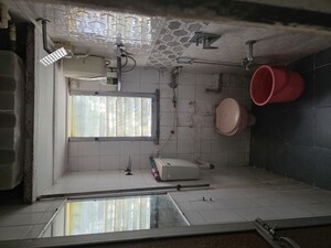 Master Bedroom in 1 RK Apartment at Chaitanya Raj Bhavan, Andheri East – for Rent