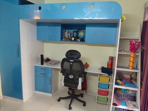 2 BHK Apartment For Rent in Arihant Abode, Sector 10 Greater Noida