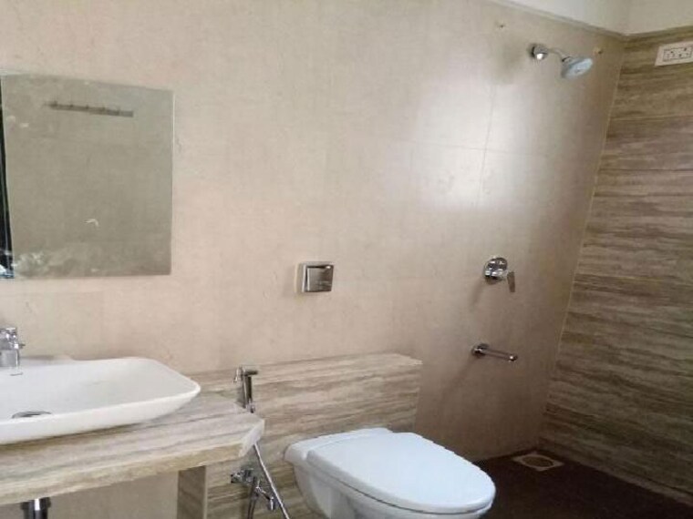 Bathroom, mantra-ira 2 Bedroom 950 Sq.Ft. Apartment In Undri Pune 10174086