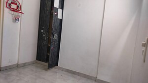 Room in 3 BHK Apartment at Maple Heights, Sector 43 – for Sale