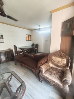 2 BHK Apartment For Rent in Paradise Park
