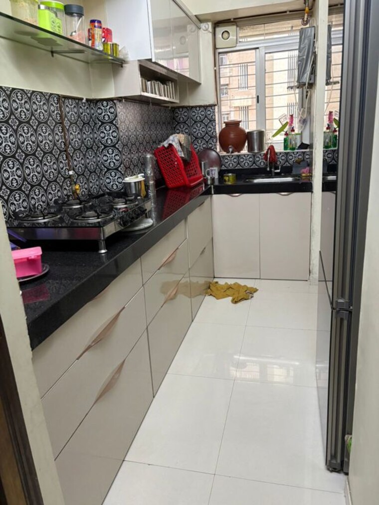 Balcony, lodha-amara 2 Bedroom 640 Sq.Ft. Apartment In Kolshet Road Thane 10174303