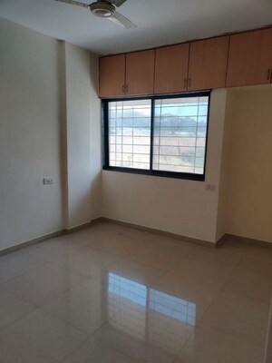 Study Room in 3 BHK Penthouse at Amrut Runwal Daffodils, Nibm – for Sale