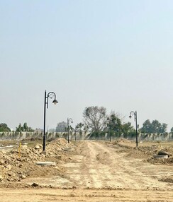 Plot For Sale in Sushant Golf City