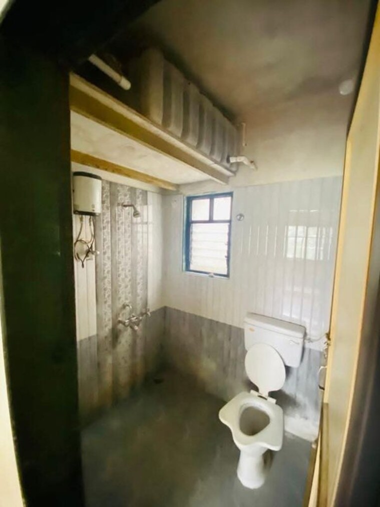 Bathroom, manish-park 2 Bedroom 900 Sq.Ft. Apartment In Kondhwa Pune 10174497