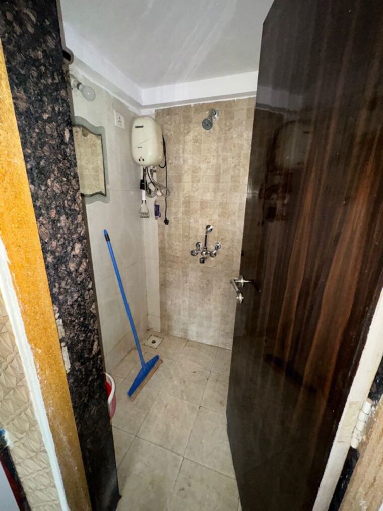 Bathroom, rustomjee-global-city-avenue 2 Bedroom 363 Sq.Ft. Apartment In Virar West Palghar 10174539