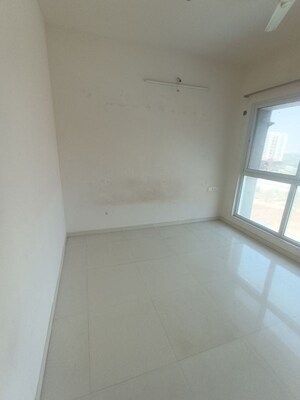 2 BHK Apartment For Rent in Godrej Hillside 2, Mahalunge