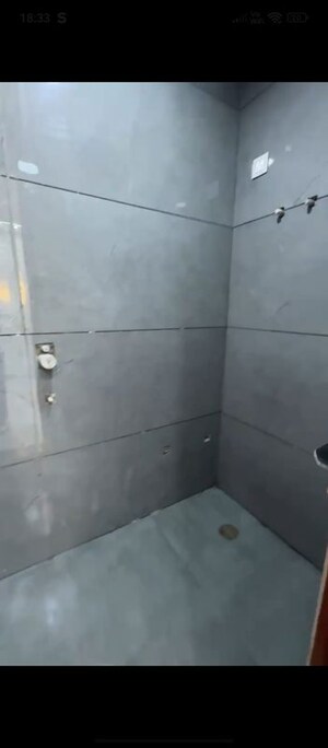 Furnished Amenities in 1 BHK Builder Floor at Dwarka Mor – for Sale