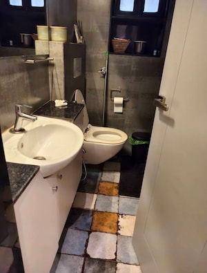 Bathroom in 1 BHK Apartment at Khar West – for Rent