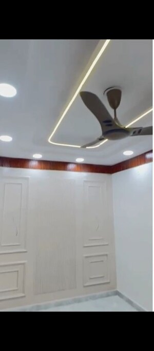 Furnished Amenities in 2 BHK Builder Floor at Dwarka Mor – for Sale