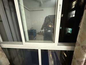 Furnished Amenities in 1 BHK Apartment at Omkar Signet, Malad East – for Rent