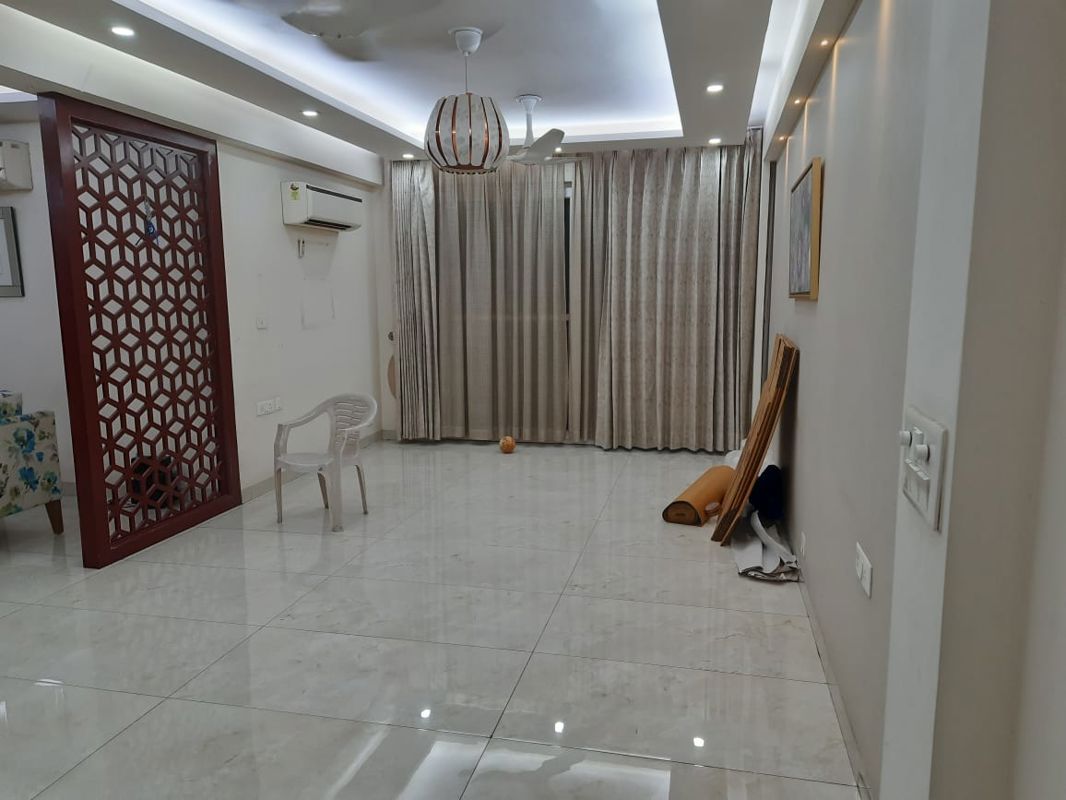 4 BHK + Servant Room Apartment For Rent in The Rama Apartment