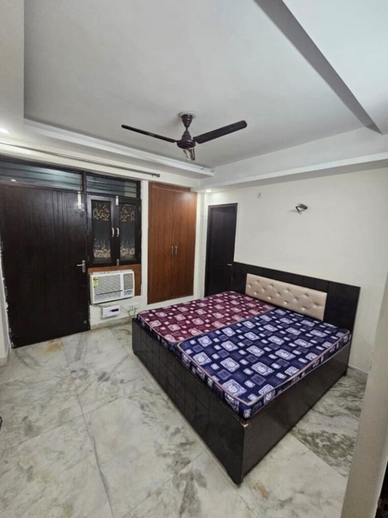 Bedroom, sector 45 1 Bedroom 1100 Sq.Ft. Builder Floor In Sector 45 Gurgaon 10174637