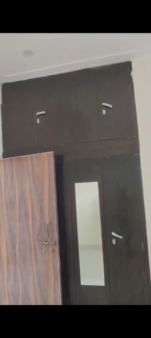 Furnished Amenities in 2 BHK Independent House at Xu Iii Greater Noida – for Rent