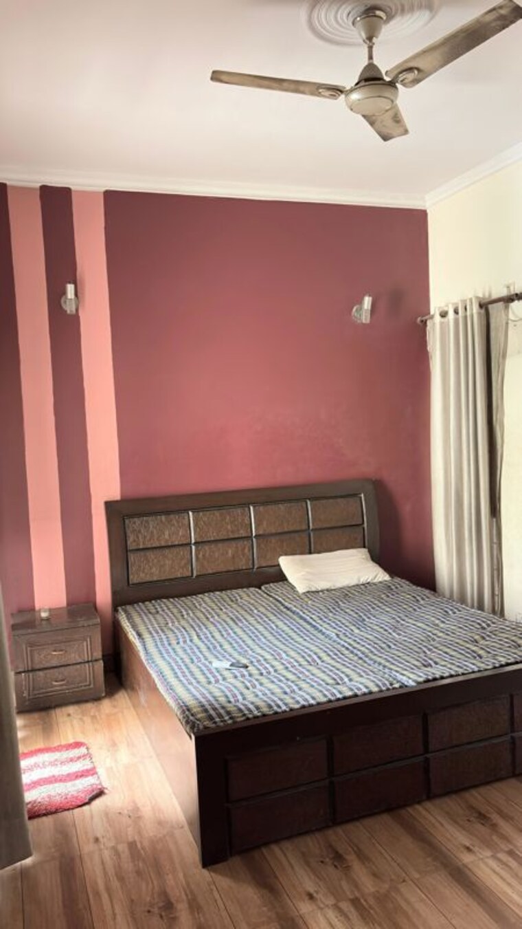 Bedroom, shipra-sun-tower 3 Bedroom 1655 Sq.Ft. Apartment In Shipra Suncity Ghaziabad 10174650