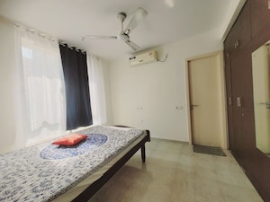 1 BHK Apartment For Rent in Hiranandani Fedora, Ghodbunder Road