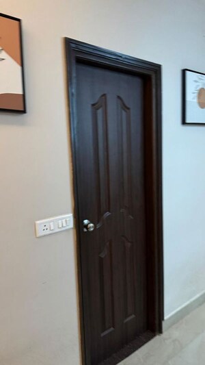 Furnished Amenities in 3 BHK Builder Floor at Ballupur – for Sale