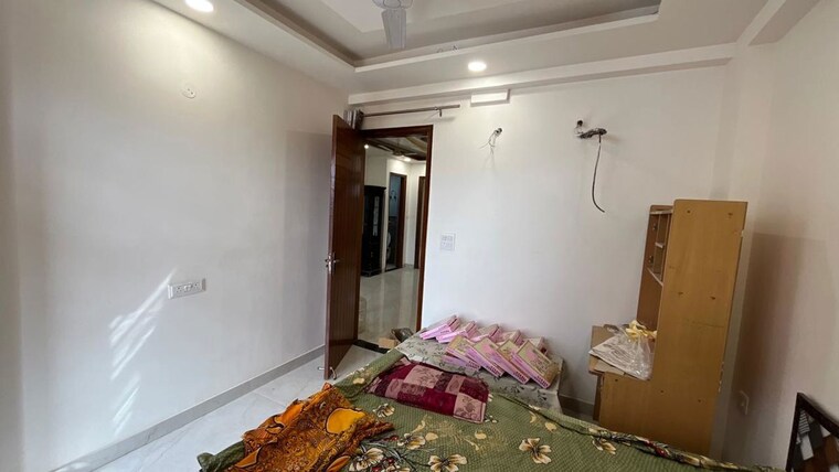 Bedroom, bptp-district-phase-2 3 Bedroom 150 Sq.Yd. Builder Floor In Sector 84 Faridabad 10174899