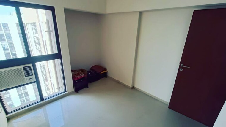 Room, dosti-west-county 1.5 Bedroom 550 Sq.Ft. Apartment In Balkum Pada Thane 10174905