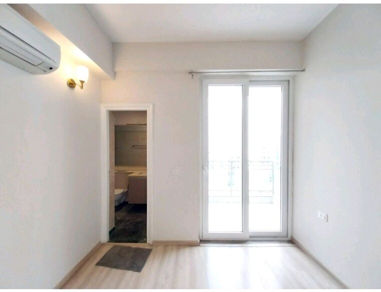 Room, dlf-the-ultima 3 Bedroom 2100 Sq.Ft. Apartment In Sector 81 Gurgaon 10171751