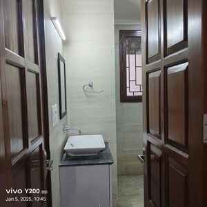 Kitchen in 1 BHK Builder Floor at Kohli One Malibu Town, Sector 47 – for Rent