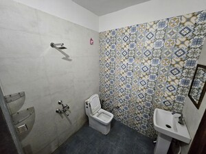 2 BHK Independent House For Rent in Pondha