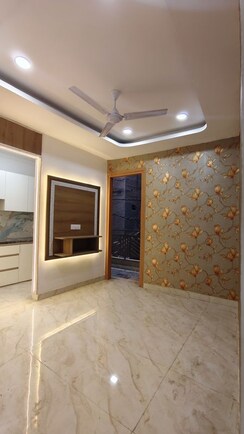 2 BHK Builder Floor For Sale in Govindpuri