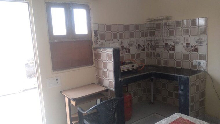 Kitchen, govindpuri 2 Bedroom 550 Sq.Yd. Independent House In Govindpuri Delhi 10130659