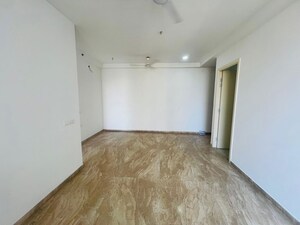 Room in 2 BHK Apartment at Hiranandani Eagleridge Wing A, Thane West – for Sale