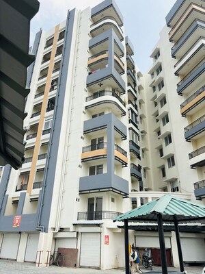 3.5 BHK Apartment – Exterior View View at Ratan Galaxy, Vrindavan Yojna - for Sale