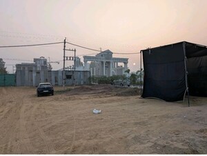 Parking in 3 BHK Apartment at Adore The Select Premia, Sector 77 – for Sale