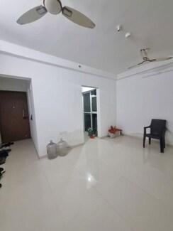 2 BHK Apartment For Rent in Godrej Park Ridge